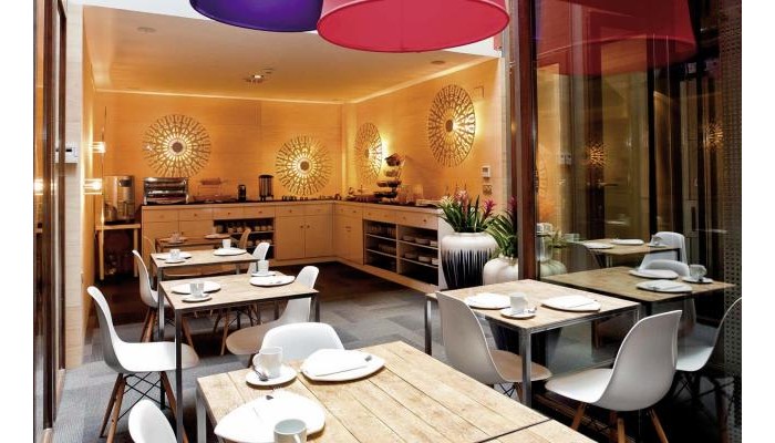 Hotel Marquis Urban poza 4