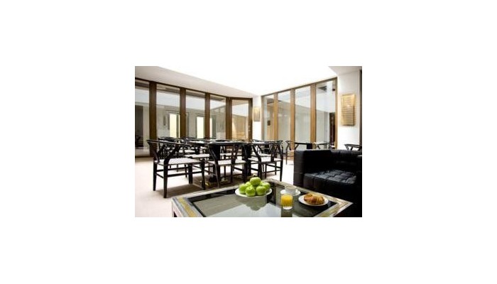 Hotel Room Mate Leo poza 6