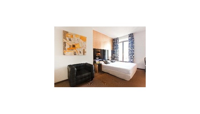 Hotel Room Mate Leo poza 4