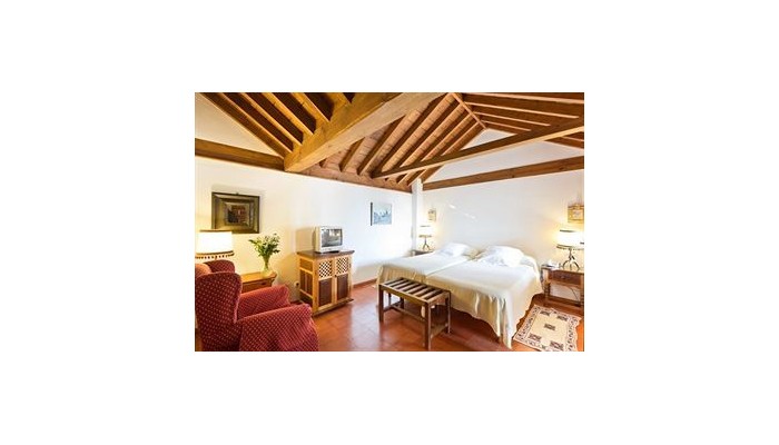 Hotel Santa Isabel La Real poza 0