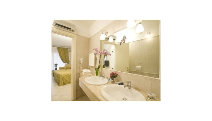 Hotel Torre Di Cala Piccola poza 7