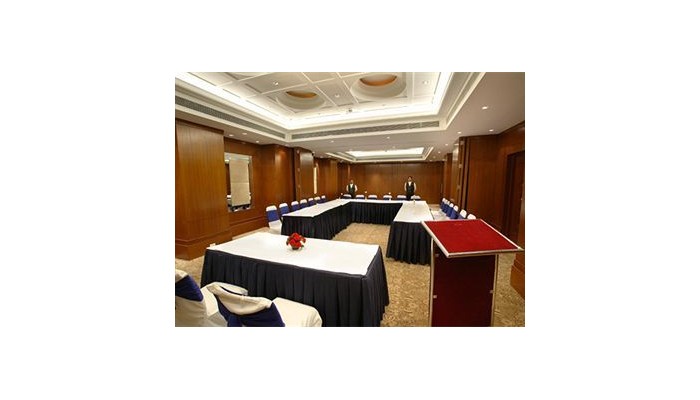 Hotel Acura Bmk poza 4