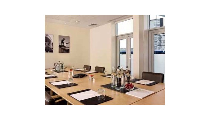 Hotel Hilton Garden Inn poza 11