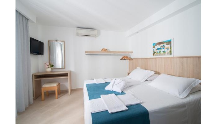 Alia Beach Hotel By Estia poza 2