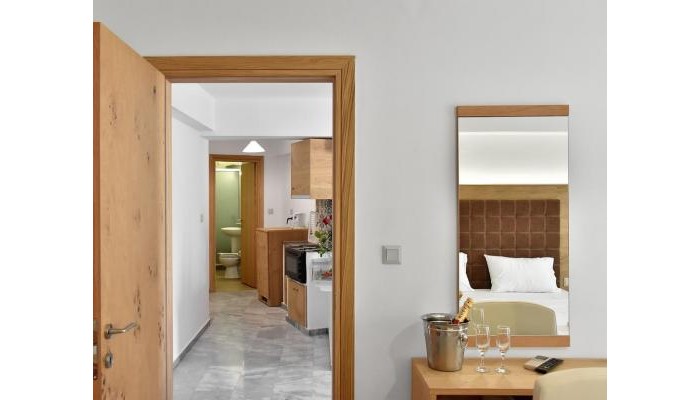 Artemis Hotel Apartments poza 4