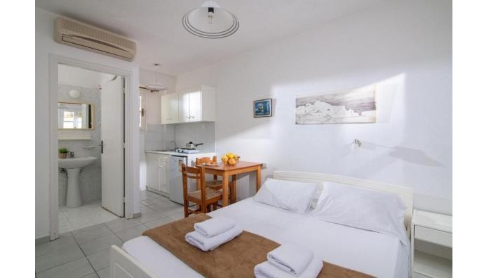 Golden Valentin Apartments poza 6