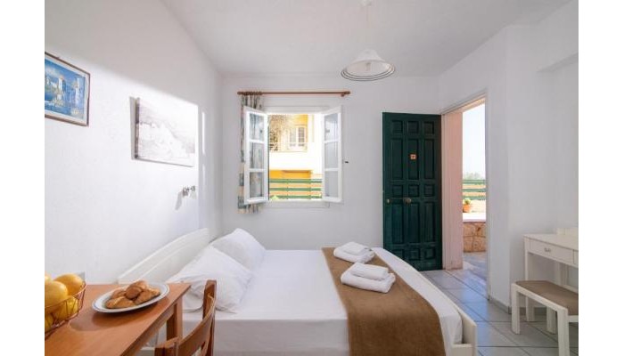 Golden Valentin Apartments poza 1