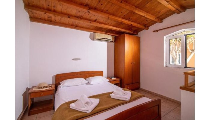 Golden Valentin Apartments poza 9
