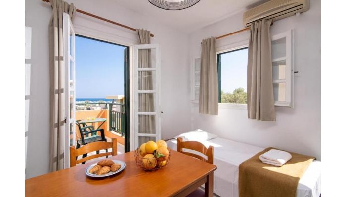 Golden Valentin Apartments poza 11