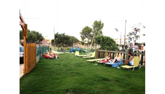 Haris Apartments poza 2