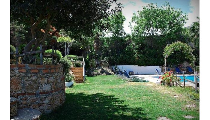 Iliostasi Beach Apartments poza 1