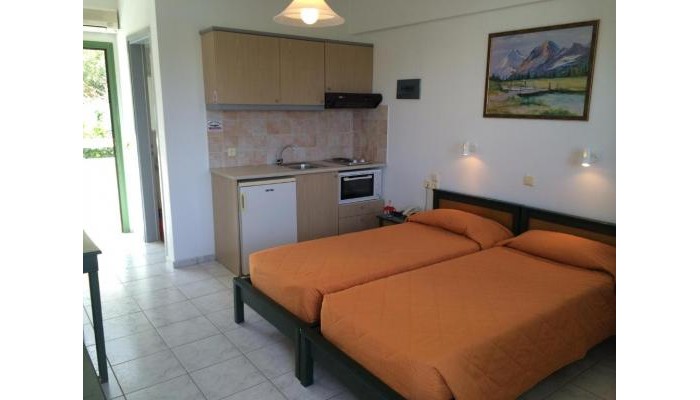 Nikolas Villas Apartments poza 3