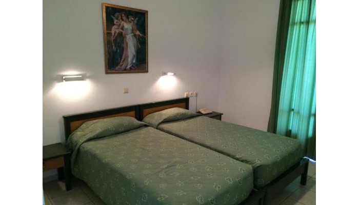 Nikolas Villas Apartments poza 6