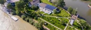 Imagine pentru Delta Dunarii Cazare - City Break Romania la hoteluri de 5* stele 2025