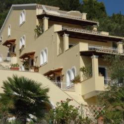 Imagine pentru Alexandra-natalia Aparthotel Cazare - Agios Gordios 2025