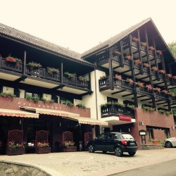 Imagine pentru Hotel Casa Iris Cazare - Munte Sinaia la hoteluri de 4* stele 2025