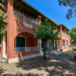 Hotel Andreas House Cazare - Litoral Dassia 2026 Imagine pentru Hotel Andreas House Cazare - Litoral Dassia 2026
