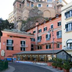 Imagine pentru Hotel Il Faro Cazare - Litoral Sorrento la hoteluri de 3* stele 2024