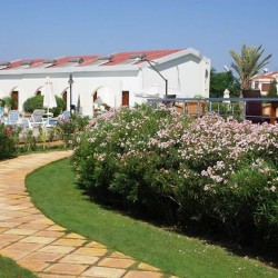 Imagine pentru Hotel Crystal Rocks Touristic Bungalow Cazare - Litoral Famagusta (cipru De Nord) 2025