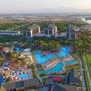 poza Hotel Trendy Lara