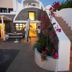 Imagine pentru Afroessa Hotel Santorini Cazare - Santorini la hoteluri de 4* stele 2025