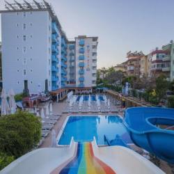 Imagine pentru Club Big Blue Suite Hotel Cazare - Tosmur 2024