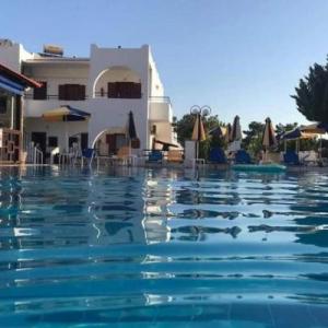poza Hotel Chrysanthi