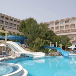 Imagine pentru Oscar Resort Hotel Cazare - City Break Kyrenia la hoteluri de 4* stele 2024