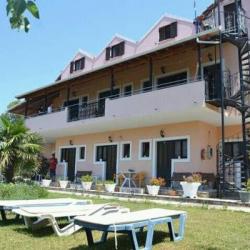 Imagine pentru Antzela Apartments Cazare - All Locations la hoteluri de 3* stele 2025