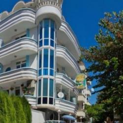 Imagine pentru Hotel Manz 1 Cazare - Litoral Pomorie la hoteluri cu Demipensiune 2025