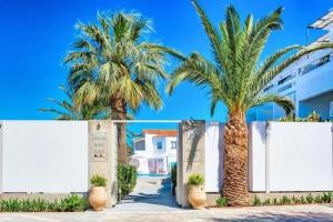 poza telefon Hotel Elounda Krini