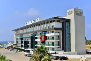 poza telefon White City Resort