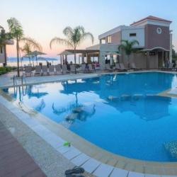 Imagine pentru Hotel Golden Bay (Golden Bay Suites) Charter Avion - Chania Creta 2023