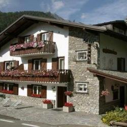 Imagine pentru Hotel Petit Meuble Cazare - Munte Courmayeur 2027