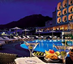 Imagine pentru Hotel L'albergo Della Regina Isabella Cazare - Litoral Campania 2024