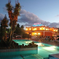 Imagine pentru Hotel Villa Franca Cazare - Litoral Campania 2027