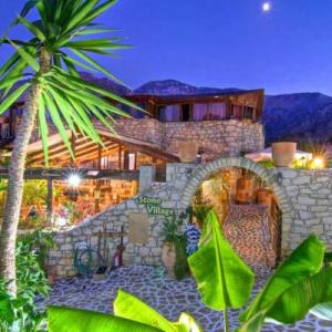 poza Stone Village (Ex Petrino Chorio)