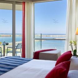 Imagine pentru Hotel Kyma Suites Beach Charter Avion - Rethymno 2024