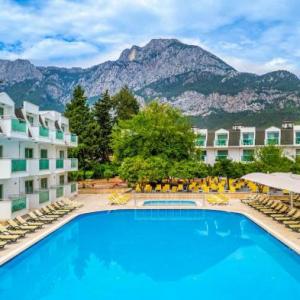 poza The Nix Hotel