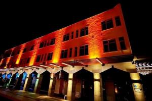 poza telefon Hotel Muer City
