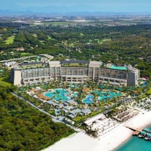 poza Hotel Regnum The Crown