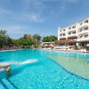 poza Paphos Gardens Apartments