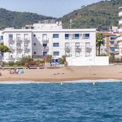 Imagine pentru Hotel Sorrabona Cazare - Litoral Pineda De Mar la hoteluri cu Demipensiune 2024