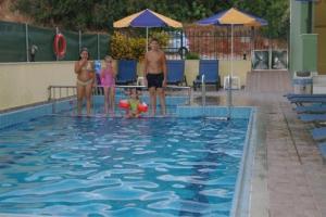 poza telefon Hotel Manos Palace