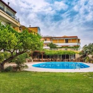 poza Hotel Roxani