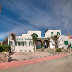 Imagine pentru Insula Santorini Cazare - Litoral Grecia la hoteluri de 4* stele 2025