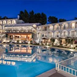 Imagine pentru Hotel Punta Cazare - Skiathos la hoteluri de 4* stele 2025