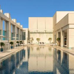 Imagine pentru Hotel Sheraton Grand Charter Avion - Dubai 2024