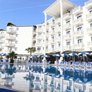 poza Hotel Onufri