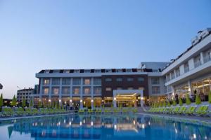 poza telefon Hotel White Lilyum